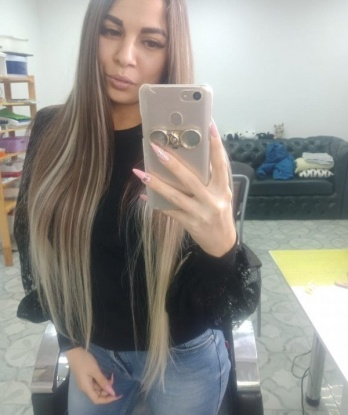 У тебя есть возможность окунуться со мной в мир страсти и наслаждения. 💋😈
Я открыта для разных экспериментов и готова реализовать твои самые изысканные фантазии. Мои нежные руки и искусные движения не оставят тебя равнодушным. 😘💦
У меня есть множество положительных отзывов от довольных клиентов, которые оценивают мои услуги на высшем уровне. 💯🔥
Обещаю, что проведенное со мной время останется в твоей памяти надолго. 🕰💫
В моем арсенале есть фото, чтобы ты мог увидеть, насколько я привлекательна. 📸💄
Набери меня и ты узнаешь, что такое настоящий экстаз. Жду тебя в Москве! 📞🏙💥 Нина